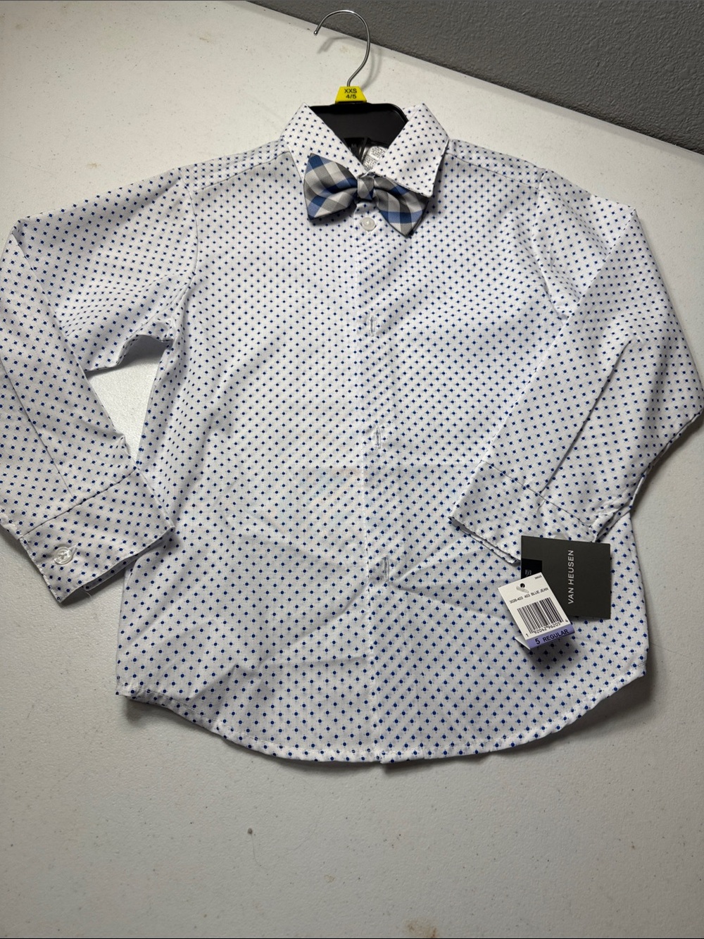Van Heusen White Dress Shirt with Blue Dot Print and Matching Bow Tie